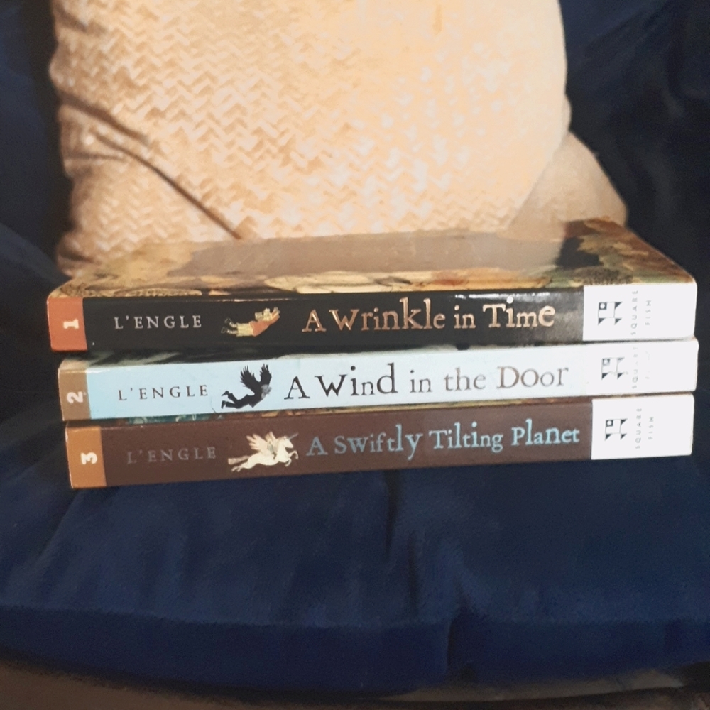 A wrinkle in time books 1,2,3